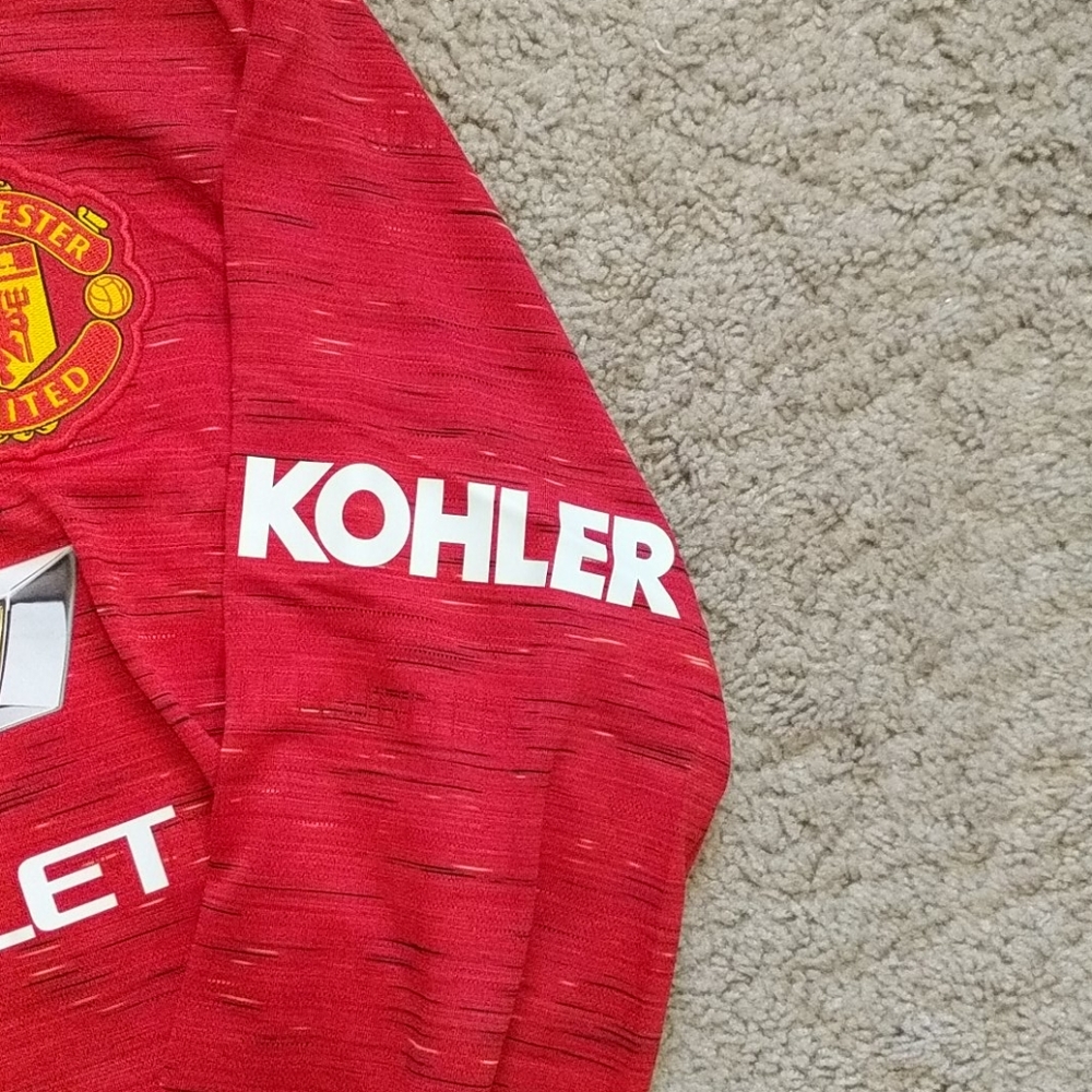 Authentic Manchester United jersey - Picture 3 of 10